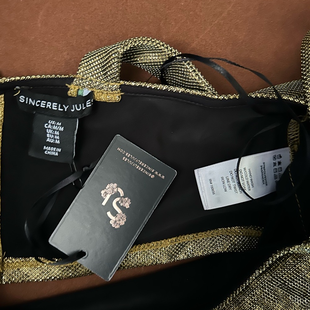 Sincerely Jules Black and Gold Top